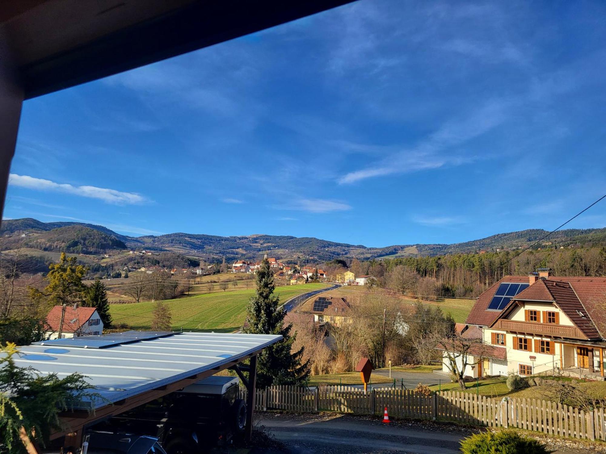 Zwei Schlafzimmer Ferienapartment Anna Am Stubenbergsee Inklusive Vier E-Bikes מראה חיצוני תמונה