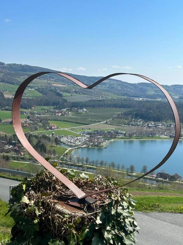 Zwei Schlafzimmer Ferienapartment Anna Am Stubenbergsee Inklusive Vier E-Bikes מראה חיצוני תמונה